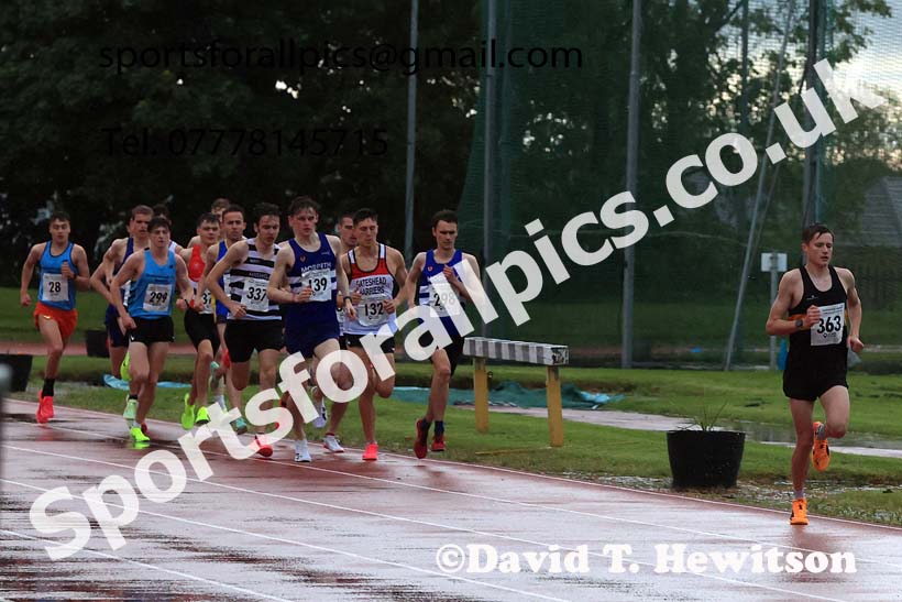 3000 metres, NEGP 2, Monkton Stadium.  Photo: David T. Hewitson/Sports for All Pics